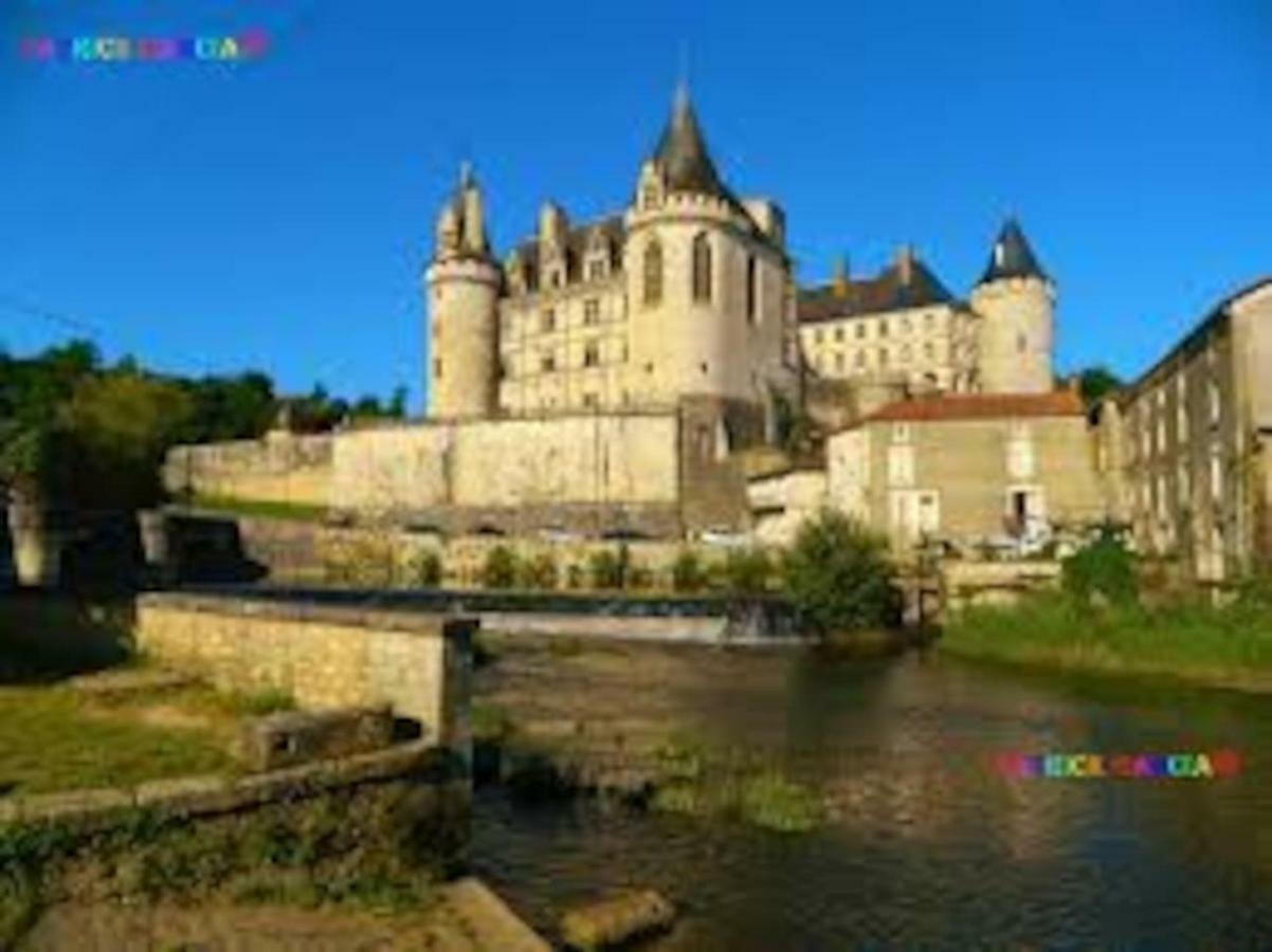 Petit Gite En Braconne La Rochette  Exterior photo